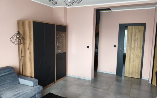 Mieszkanie z ogrodem do zamieszkania