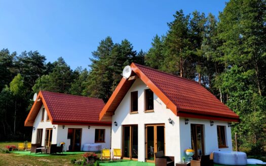 Sprzedam: 1ha + staw + 2 domki 35m2