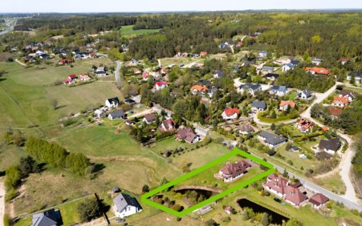 Dom w malowniczej okolicy Trójmiasta