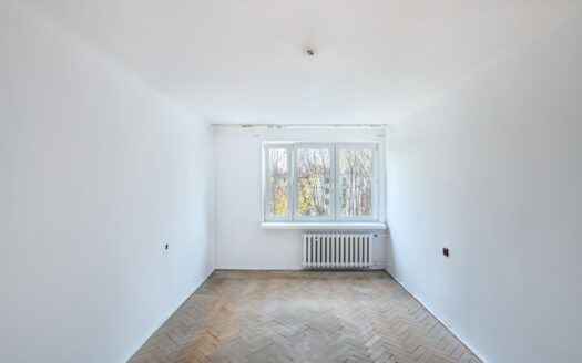 Przestronne mieszkanie z potencjałem na Azorach.