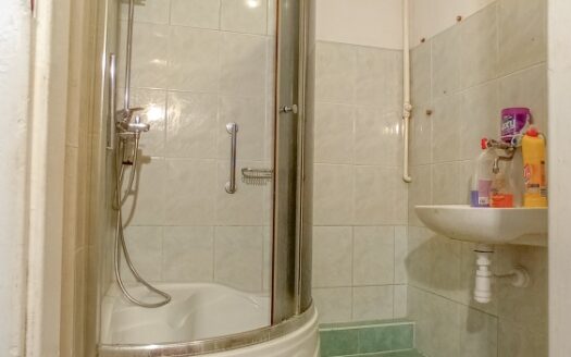 Sprzedaż mieszkania