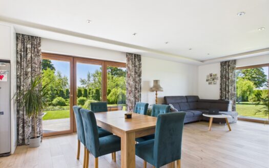 Dom, który oddycha przestrzenią