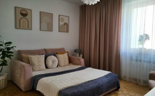 54m2| 2pok| oddzielna kuchnia |po remoncie| loggia