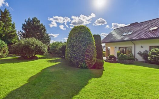 Dom dla Rodziny z dużym ogrodem