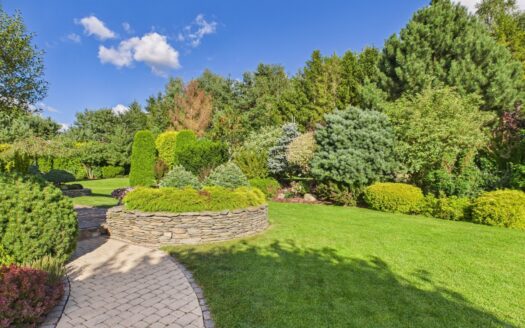 Dom dla Rodziny z dużym ogrodem