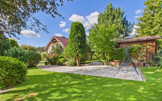 Dom dla Rodziny z dużym ogrodem