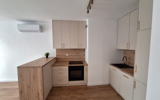 Mieszkanie 2-pok 42,52 m² balkon klima garaż kom