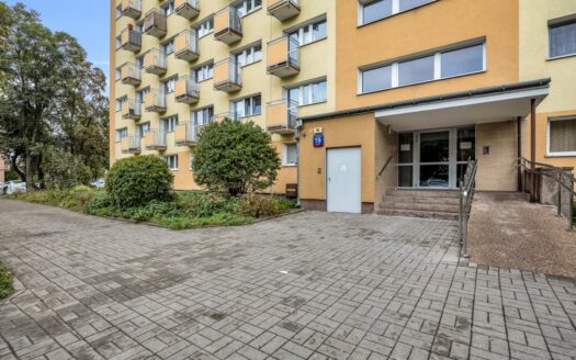 Bezpośrednio 2 pokoje 41.5m2 po remoncie