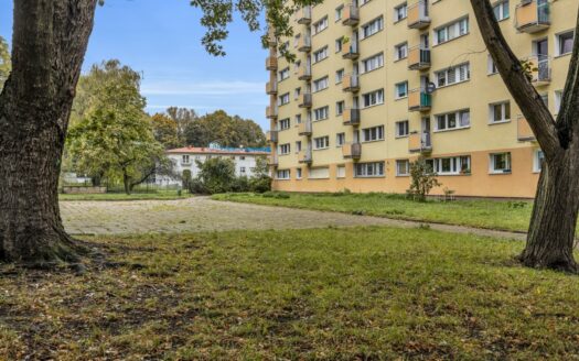 Bezpośrednio 2 pokoje 41.5m2 po remoncie