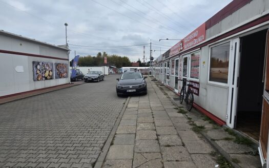 DO WYNAJĘCIA LOKAL HANDLOWO-USŁUGOWY , TEREN