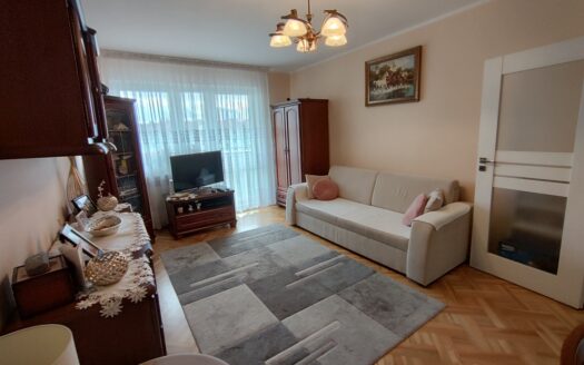 Białołęka 2 pok mieszk. z garażem i kom. lok. 2500