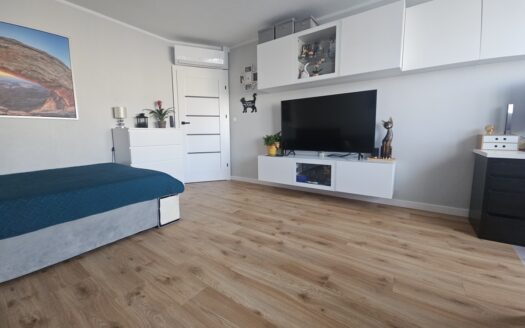 Odnowione mieszkanie, gotowe do wprowadzenia