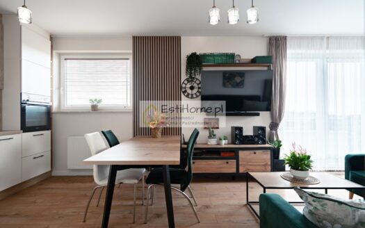 Reda, dwupoziomowe mieszkanie z tarasem i balkonem