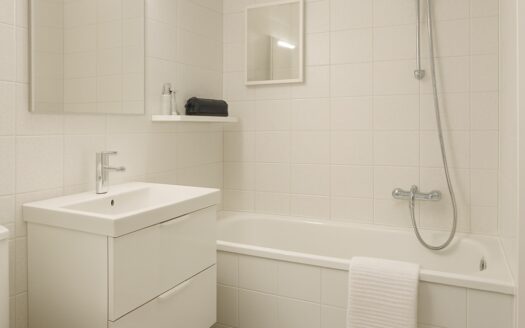 Tramwaj, zieleń, 3-4pok, idealne najem i na studia