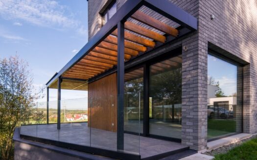 Nowoczesna willa w zielonej części Woli Justowskiej