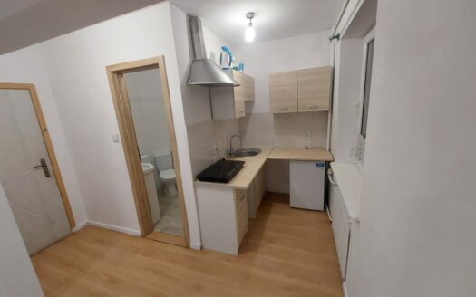 Kawalerka z ogrodkiem w Gdyni