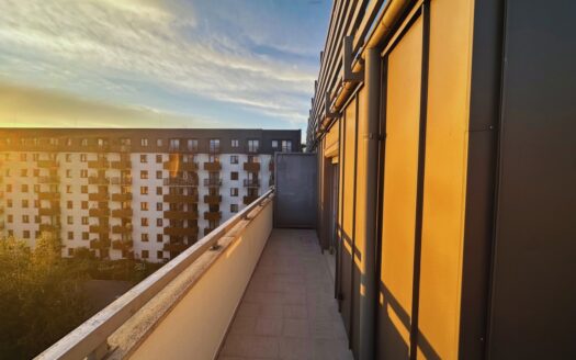 Bezpośrednio, Garaż, Balkon, Centrum ul. Tęczowa