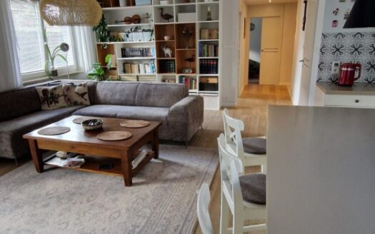 Mieszkanie z dużym ogrodem Chwarzno – Wiczlino