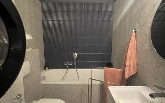 4 pokoje 82m2, 6p. Praga Płd. (Kamionek SOHO)