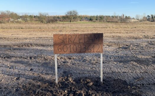 Działka budowlana (WZ, gotowy grunt, m. Jastrząb)