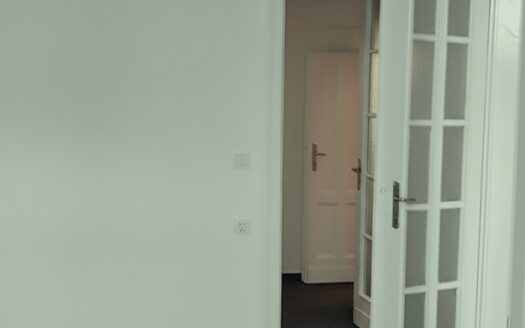 Eleganckie biuro w prestiżowej kamienicy – Mokotów