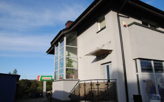 Warsztat samochodowy Budynek usługowo-mieszkalny