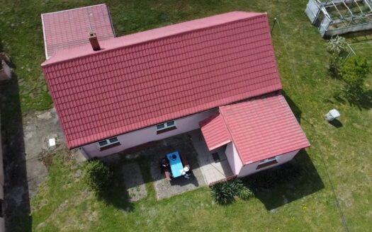 Zamieszkaj wśród jezior.Kolsk dom z działką