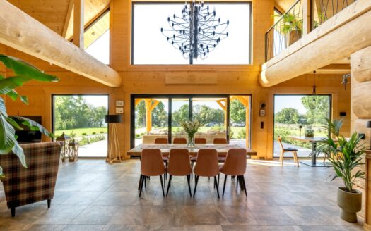 Wymarzony dom z bala nad mazurskim jeziorem