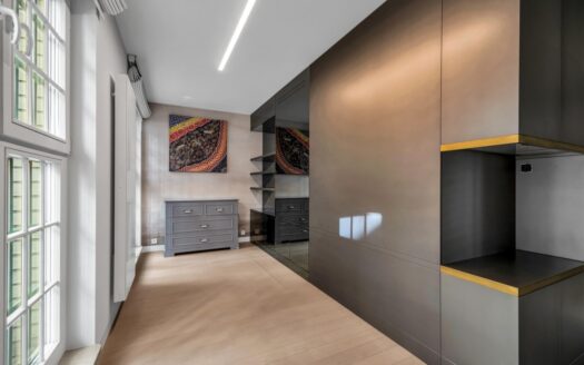 Loft Art Deco – Ogródek, sufit 5m – ODLICZ VAT