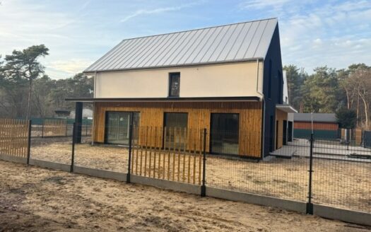 DOM 163M2 +520 Dzialka