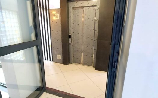 Krowodrza. Kamienica po rem. 2 pokoje. Taras