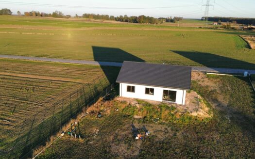 Dom z widokiem około 100m z działką 1400m