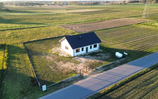 Dom z widokiem około 100m z działką 1400m