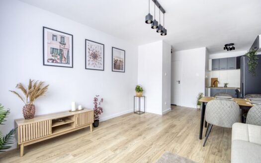 Bezpośrednio | centrum Pruszkowa | do zamieszkania