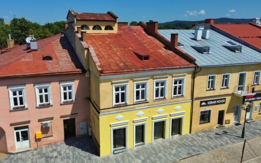 Kamienica Galicyjska w centrum Dukli