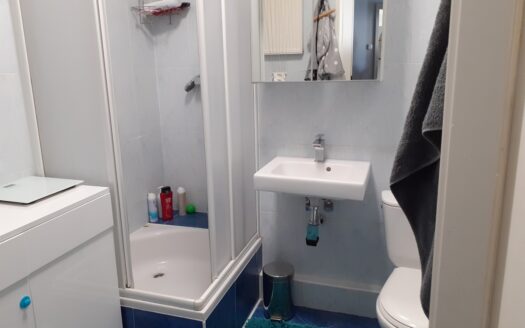 2 pokojowe mieszkanie z osobną kuchnią