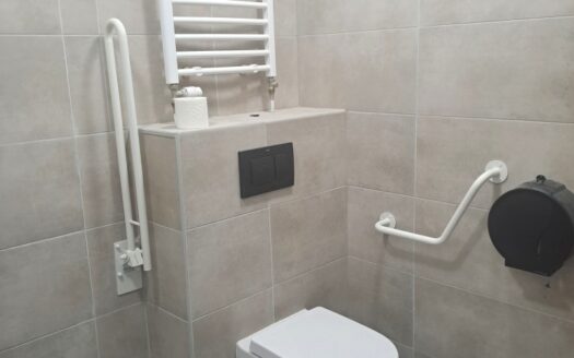 Wynajmę halę usługowo – magazynową z biurem 300m2