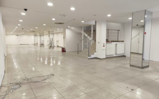 Obiekt handlowo-usługowy, Ostrów Wlkp. Wrocławska