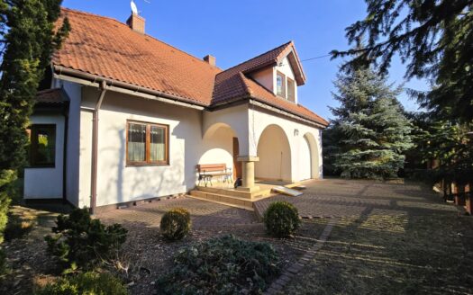 Wspaniały dom wolnostojący, wszystkie media, PKP