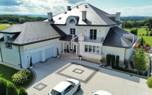 Luksusowa rezydencja, Jasło