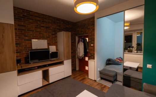 2 pokoje/cegła PARTER