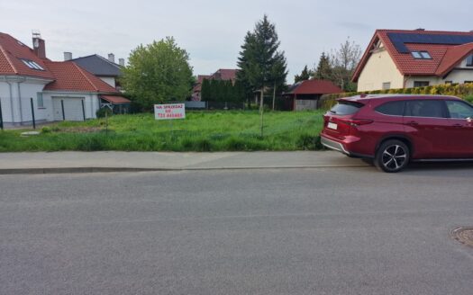 Uzbrojona Działka w zagospodarowanej części Osowa