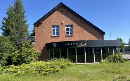 Sprzedam Budynek Handlowo-Biurowy z Cz. Mieszkalną