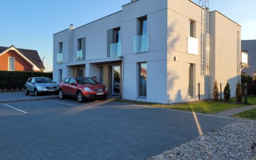 Nowoczesne mieszkanie z ogrodem Bolszewo