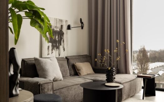 Loft na ostatnim piętrze widok na panoramę centrum