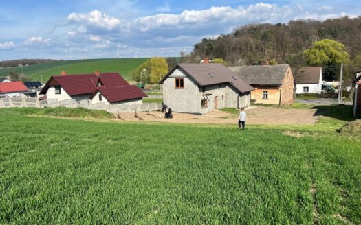 Sprzedam Dom i socjalny budynek