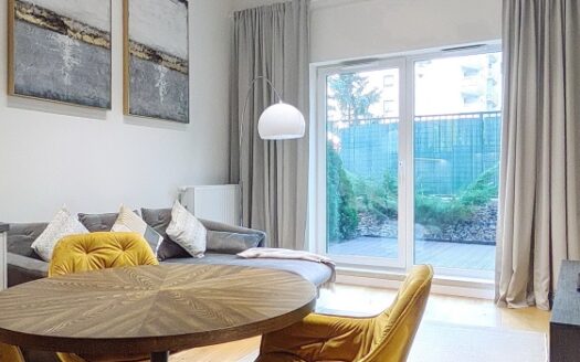 Сentrum |Apart 38 m2+12m2 antresola | ogród 33m2