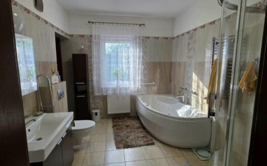 Komfortowy dom w Stalowej Woli, umeblowany