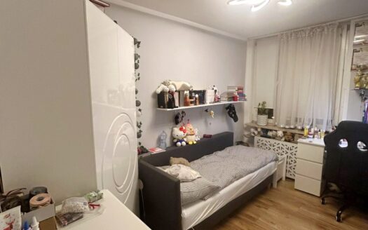 SPRZEDAM CIEPŁE 4 POKOJOWE MIESZKANIE