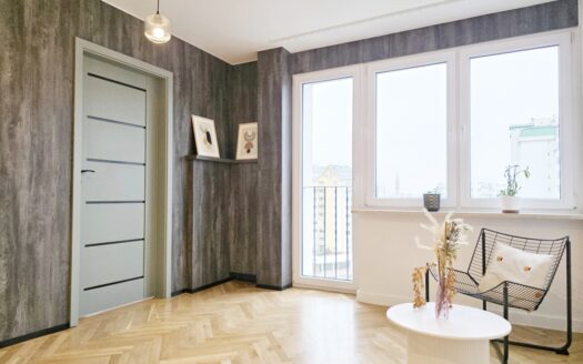 Jasne, stylowe, gotowe mieszkanie – centrum